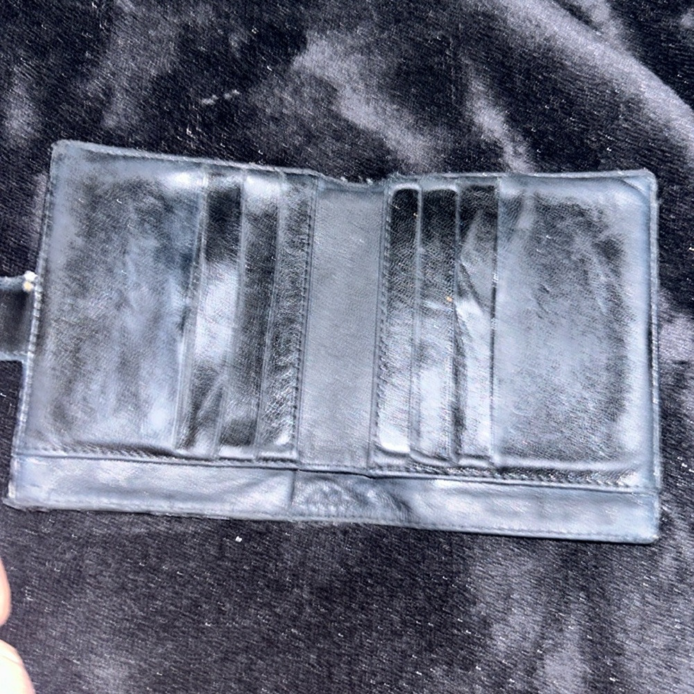 Authentic 🎈Chanel wallet